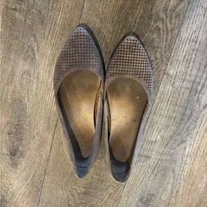 Vionic Perforated Brown Flats